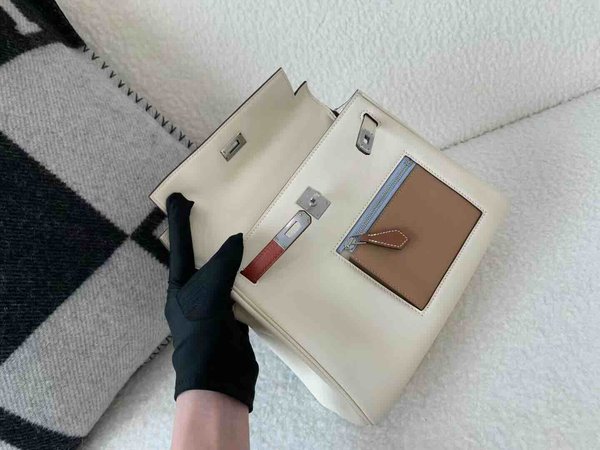 Hermès Kelly 25 Colormatic Swift Milky White x Gold Hardware