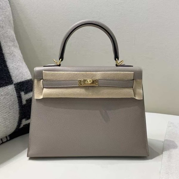 Hermès Kelly 25 Sellier Epsom Gris Tourterelle x Gold Hardware