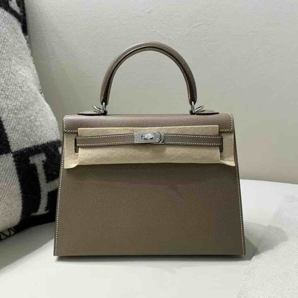 Hermès Kelly 25 Epsom Etoupe x Palladium hardware