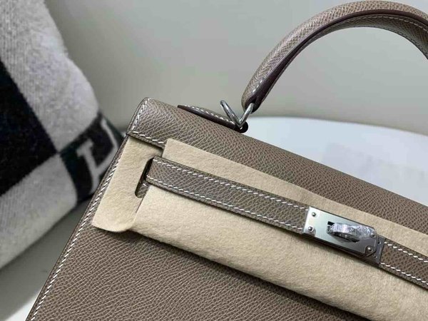 Hermès Kelly 25 Epsom Etoupe x Palladium hardware