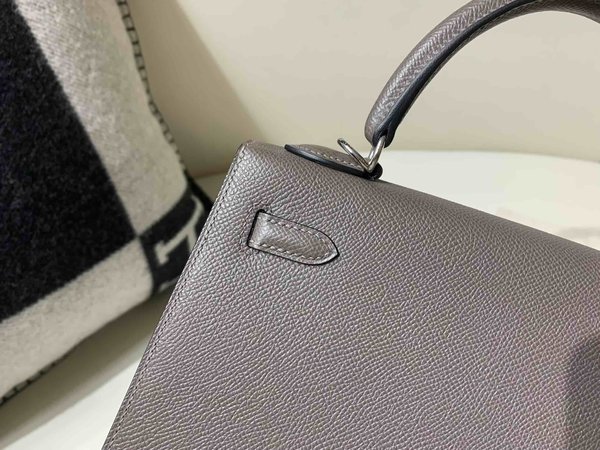 Hermès Kelly 25cm  Epsom 8F Etain x Palladium Hardware