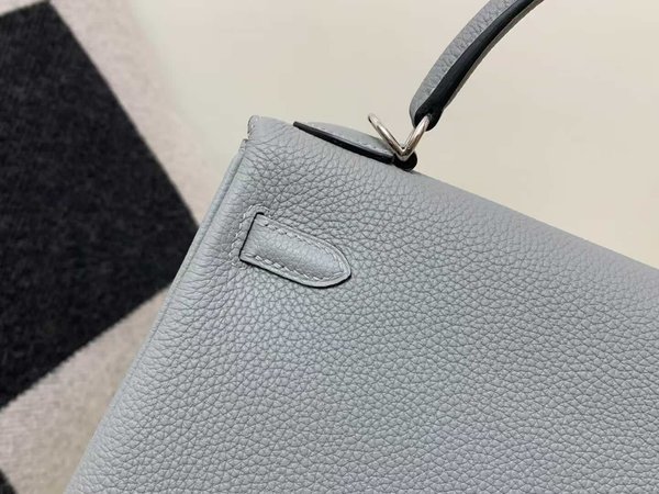 Hermès Kelly 25 Togo Gris Mouette x Palladium Hardware