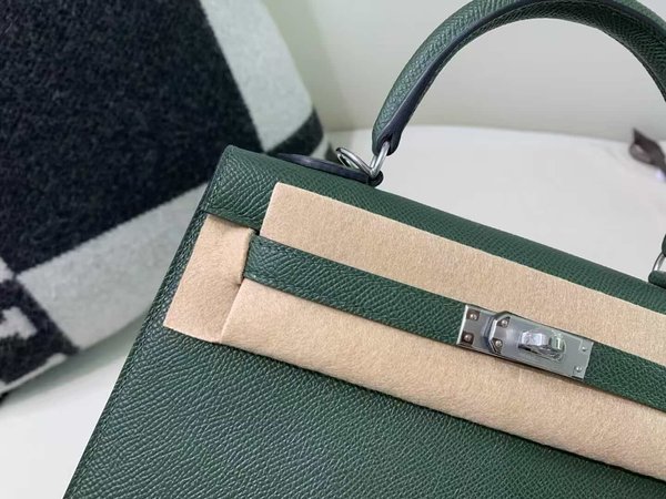 Hermès Kelly 25 Sellier Epsom Vert Cyprès x Palladium Hardware
