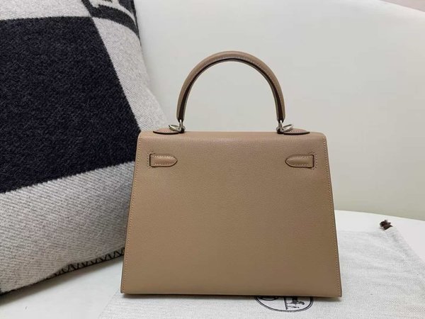 Hermès Kelly25 Sellier Evercolor Biscuit x Palladium hardware
