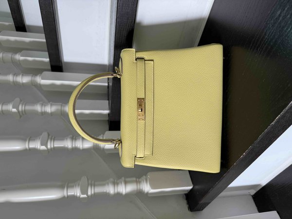 Hermès Kelly25 Togo Limoncello x Gold Hardware
