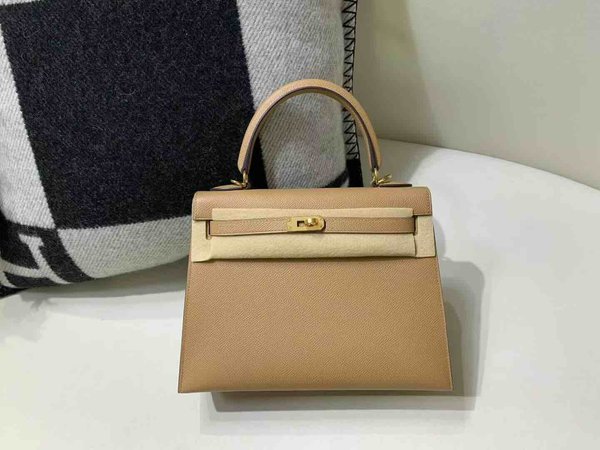 Hermès Kelly 25 Epsom Chai x Gold Hardware