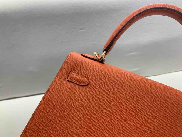 Hermès Kelly 25 Sellier Epsom Orange x Gold Hardware