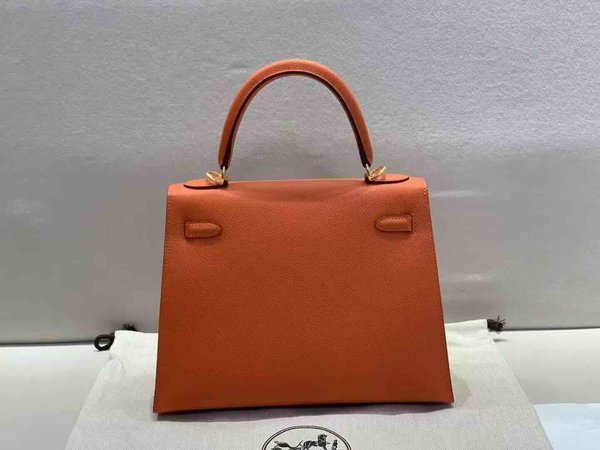Hermès Kelly 25 Sellier Epsom Orange x Gold Hardware
