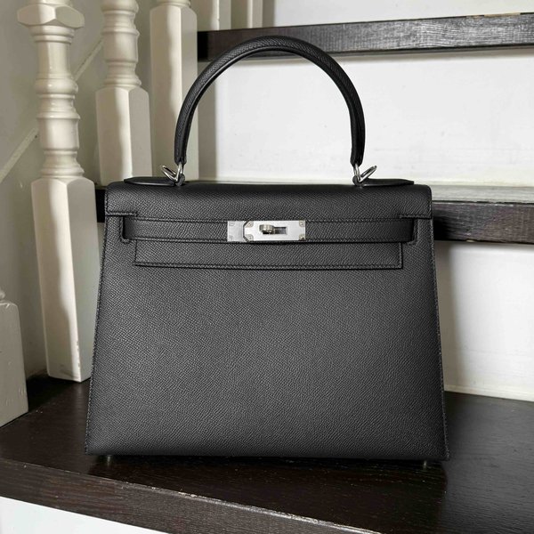 Hermès Kelly 25 Noir Epsom x Palladium Hardware