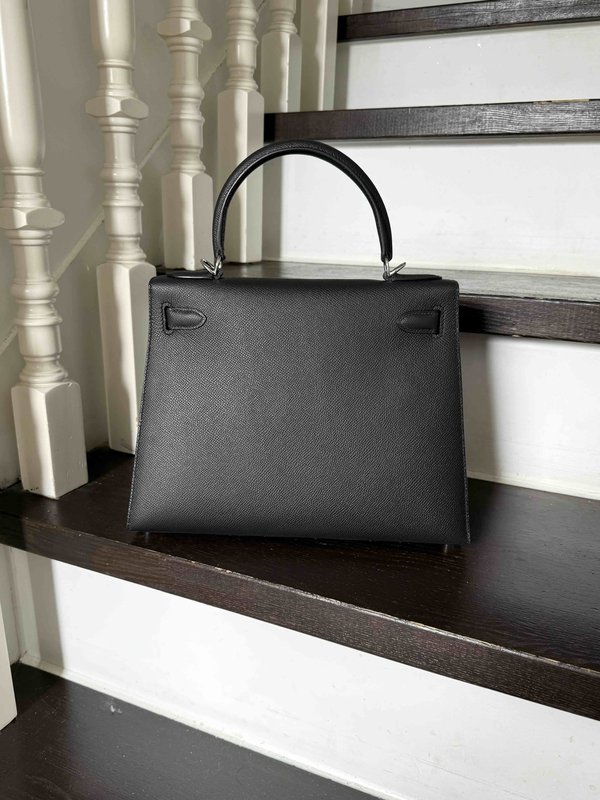 Hermès Kelly 25 Noir Epsom x Palladium Hardware