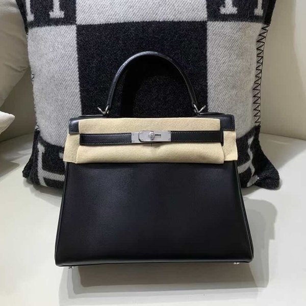 Hermès Kelly25 Box Noir x Palladium Hardware