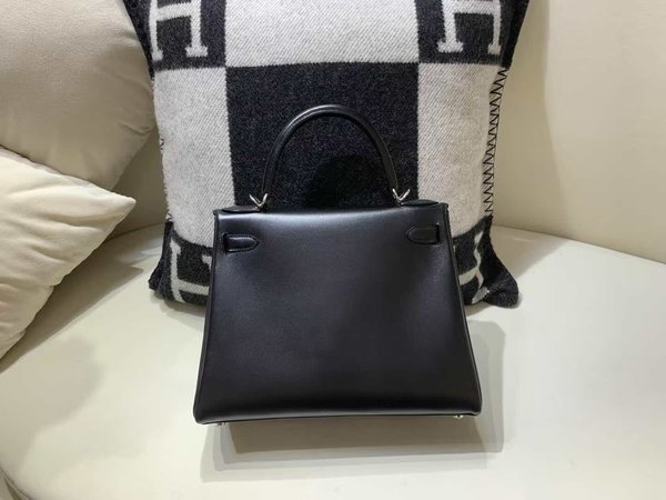 Hermès Kelly25 Box Noir x Palladium Hardware