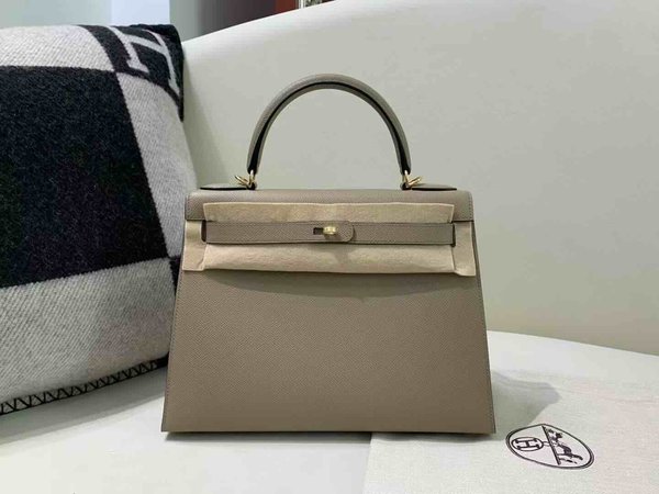 Hermès Kelly 28 Epsom Gris Asphalte x Gold Hardware
