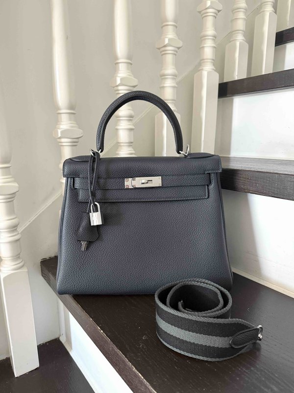 Hermès Kelly28 Clemence Blue Indigo x Palladium Hardware