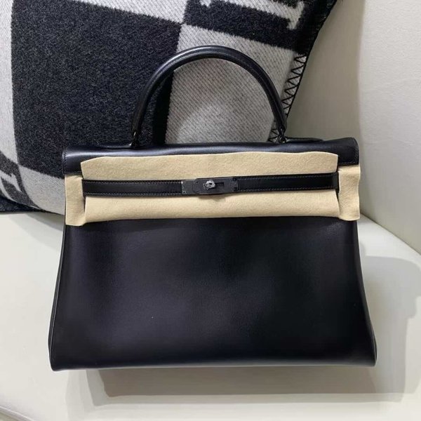 Hermès Kelly 35 Retourne Box Calf Noir x Ruthenium Hardware