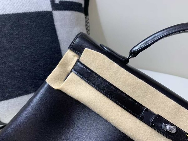 Hermès Kelly 35 Retourne Box Calf Noir x Ruthenium Hardware