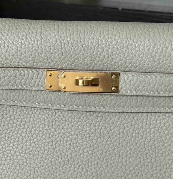 Hermès Kelly Ado Togo Gris Perle x Gold Hardware