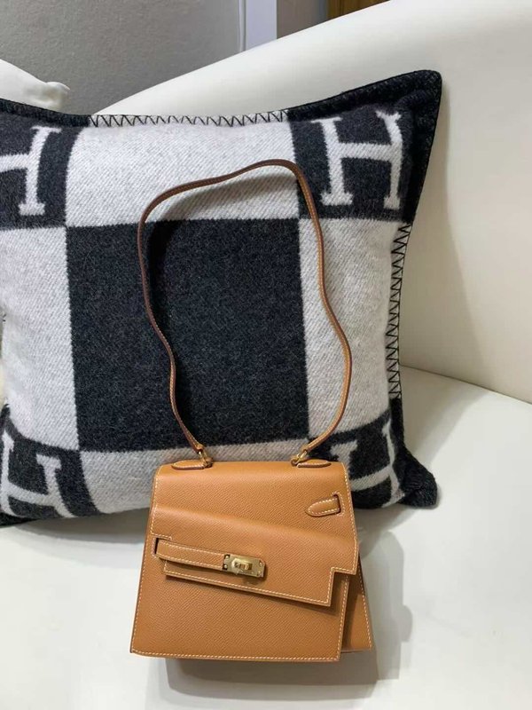 Hermès Kelly Desordre 20 Sellier Epsom Gold x Gold Hardware