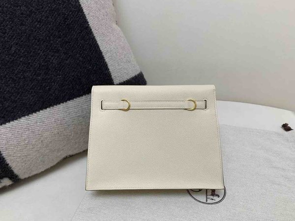 Hermès Kelly Danse Evercolor Nata x Gold Hardware