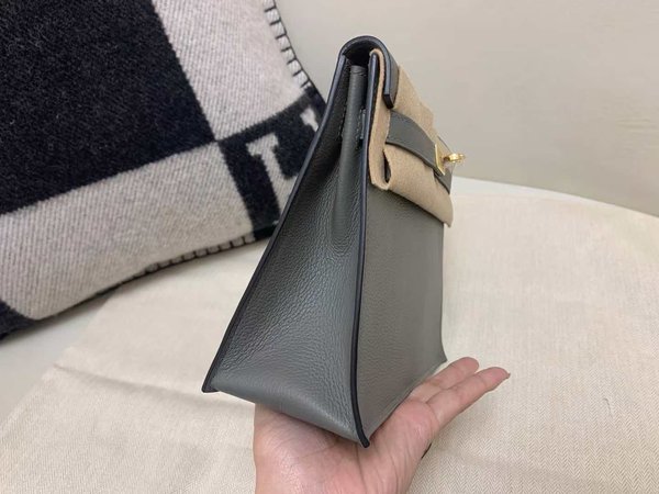 Hermès Kelly Danse Evercolor Gris Meyer x Gold Hardware