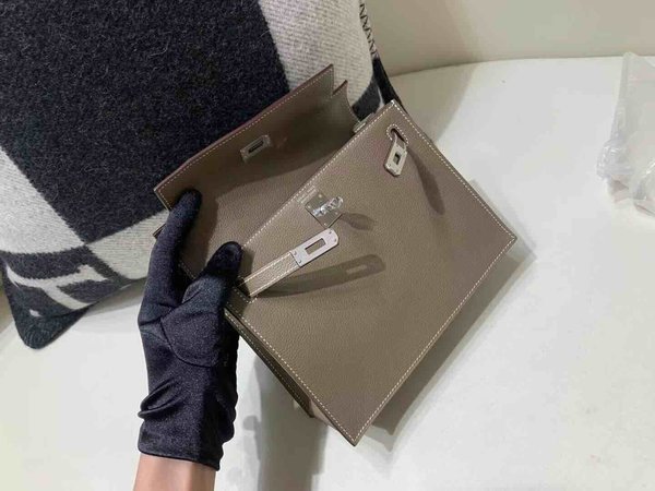 Hermès Kelly Danse Evercolor Etoupe Palladium Hardware