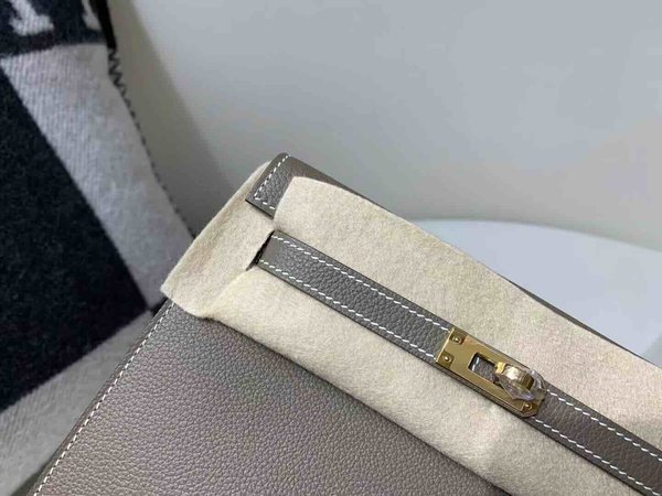Hermès Kelly Danse Evercolor Etoupe Gold Hardware