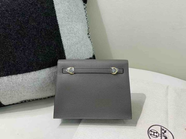 Hermès Kelly Danse 22 Evercolor Etain x Gold Hardware