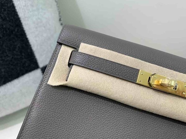 Hermès Kelly Danse 22 Evercolor Etain x Gold Hardware