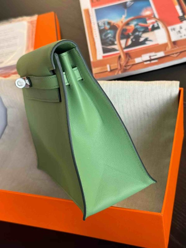 Hermès Kelly Danse Swift Vert Criquet x Palladium Hardware