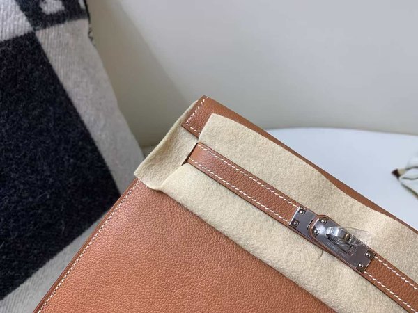 Hermès Kelly Danse Evercolor Gold x Palladium Hardware