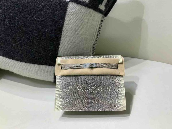 Hermès Kelly Danse 22 Snowflake White Lizard x Palladium Hardware