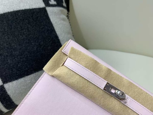 Hermès Kelly Danse Evercolor Mauve Pale x Palladium Hardware