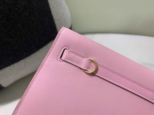 Hermès Kelly Danse Rose Sakura Swift x Gold Hardware