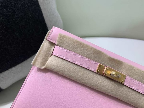Hermès Kelly Danse Rose Sakura Swift x Gold Hardware