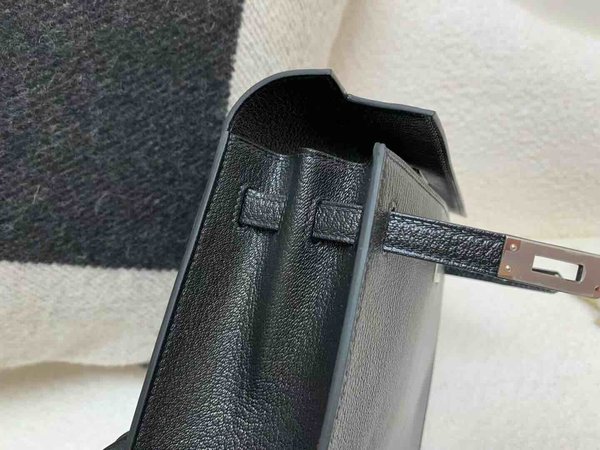 Hermès Kelly Danse Chevre Noir with Gold Hardware