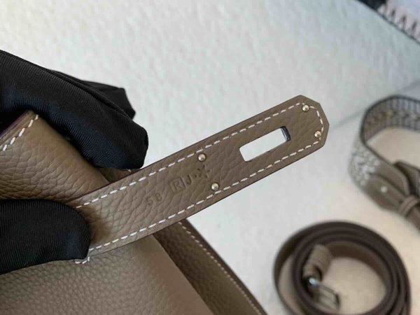 Hermès So Kelly 22 Togo Etoupe x Palladium Hardware