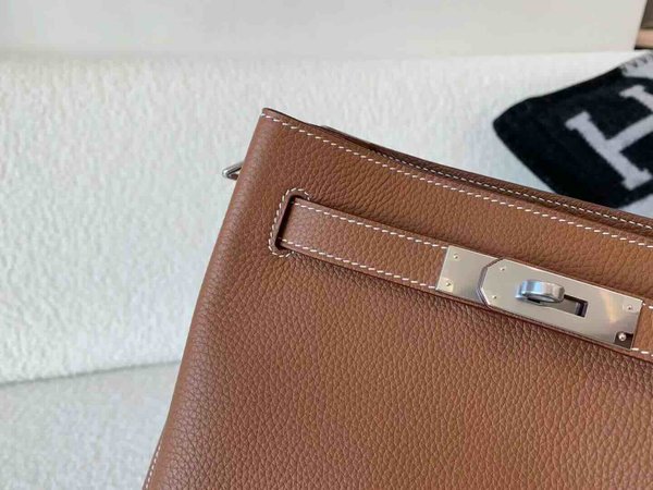 Hermès So Kelly 22 Togo Gold x Palladium Hardware