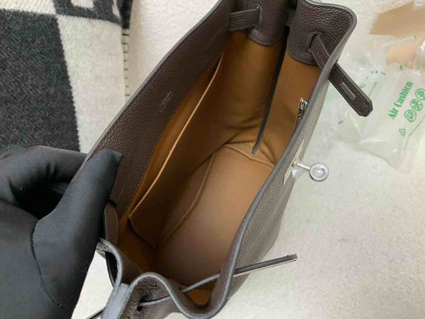 Hermès So Kelly 22 Togo Chocolate (Interior Gold) x Palladium Hardware