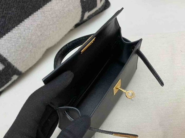 Hermès Mini Kelly II Touch Madame & Lizard Noir x Gold Hardware