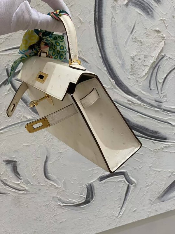 Hermès Kelly II Ostrich Nata x Palladium Hardware