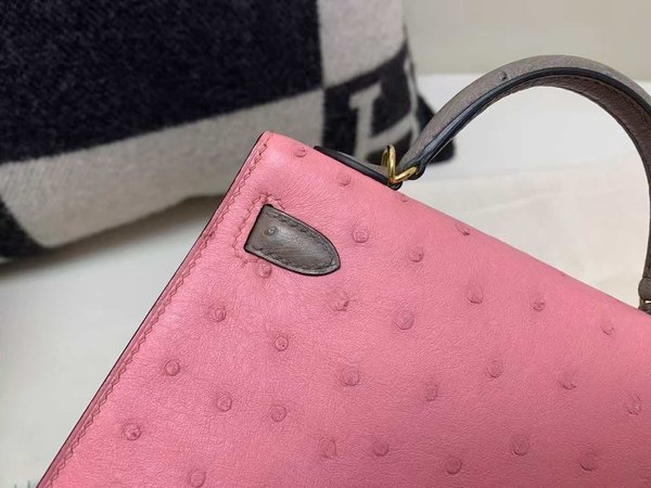 Hermès Mini Kelly II 20 Ostrich Rose Sakura with Etoupe Trim x Gold Hardware