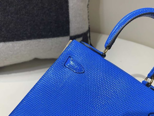 Hermès Mini Kelly 20 Lizard, Bleu Electrique x Gold Hardware