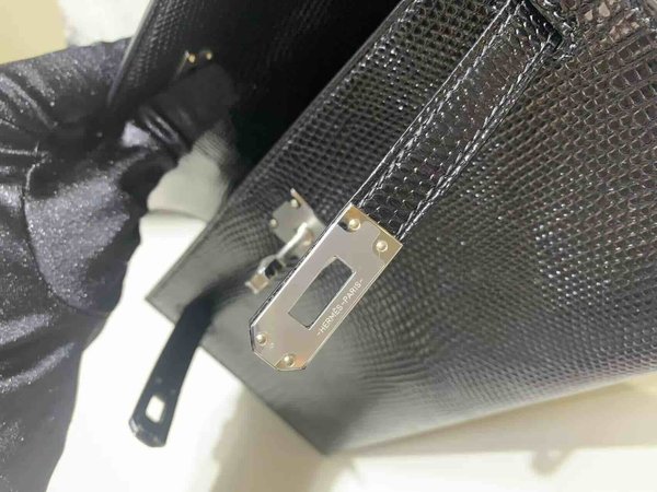 Hermès Kelly Pochette Lizard Noir x Palladium Hardware
