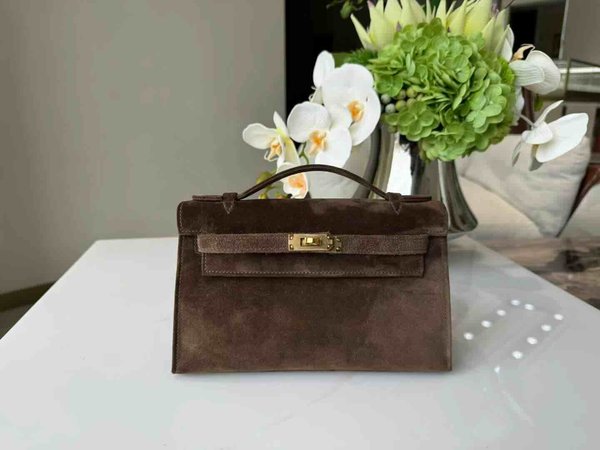 Hermès Kelly Pochette Suede Dark Brown x Gold Hardware