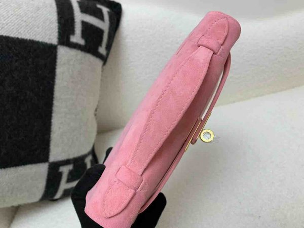 Hermès Kelly Pochette Suede Pink x Gold Hardware