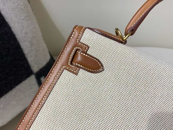 Hermès Kelly 25 Sellier in Toile and Barenia Faubourg Leather, Gold Hardware