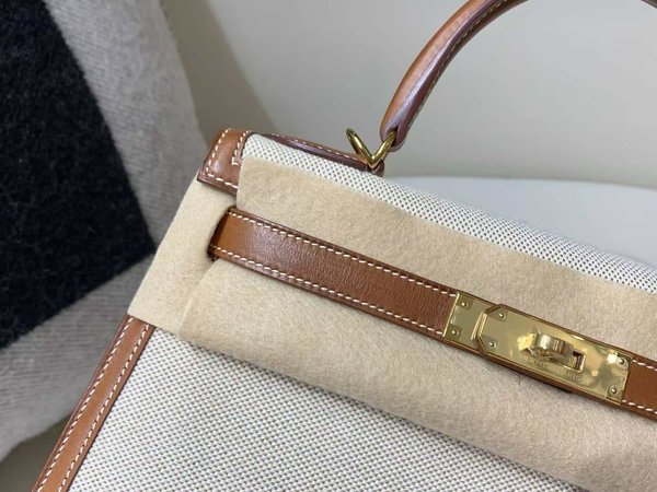 Hermès Kelly 25 Sellier in Toile and Barenia Faubourg Leather, Gold Hardware