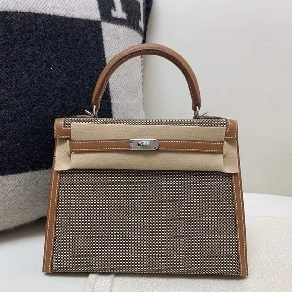 Hermès Kelly 25 Toile H Canvas and Barenia Faubourg Leather with Palladium Hardware