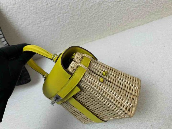 Hermès Mini Kelly Picnic Swift & Wicker Jaune de Naples x Palladium Hardware