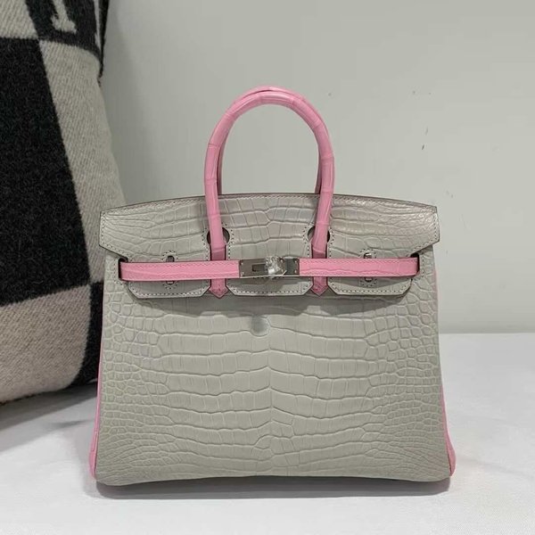 Hermès Birkin 25 Gris Perle and Rose Sakura Matte Alligator x palladium hardware